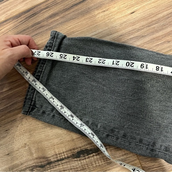 Abercrombie & Fitch Curve Love Ultra High Rise Ankle Straight Jean - Picture 9 of 13